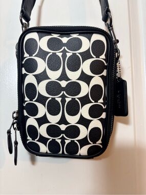 Coach Stanton Crossbody Bag Signature Canvas Black White